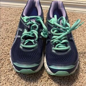 Asics Women's Athletic Shoes - Navy and Mint